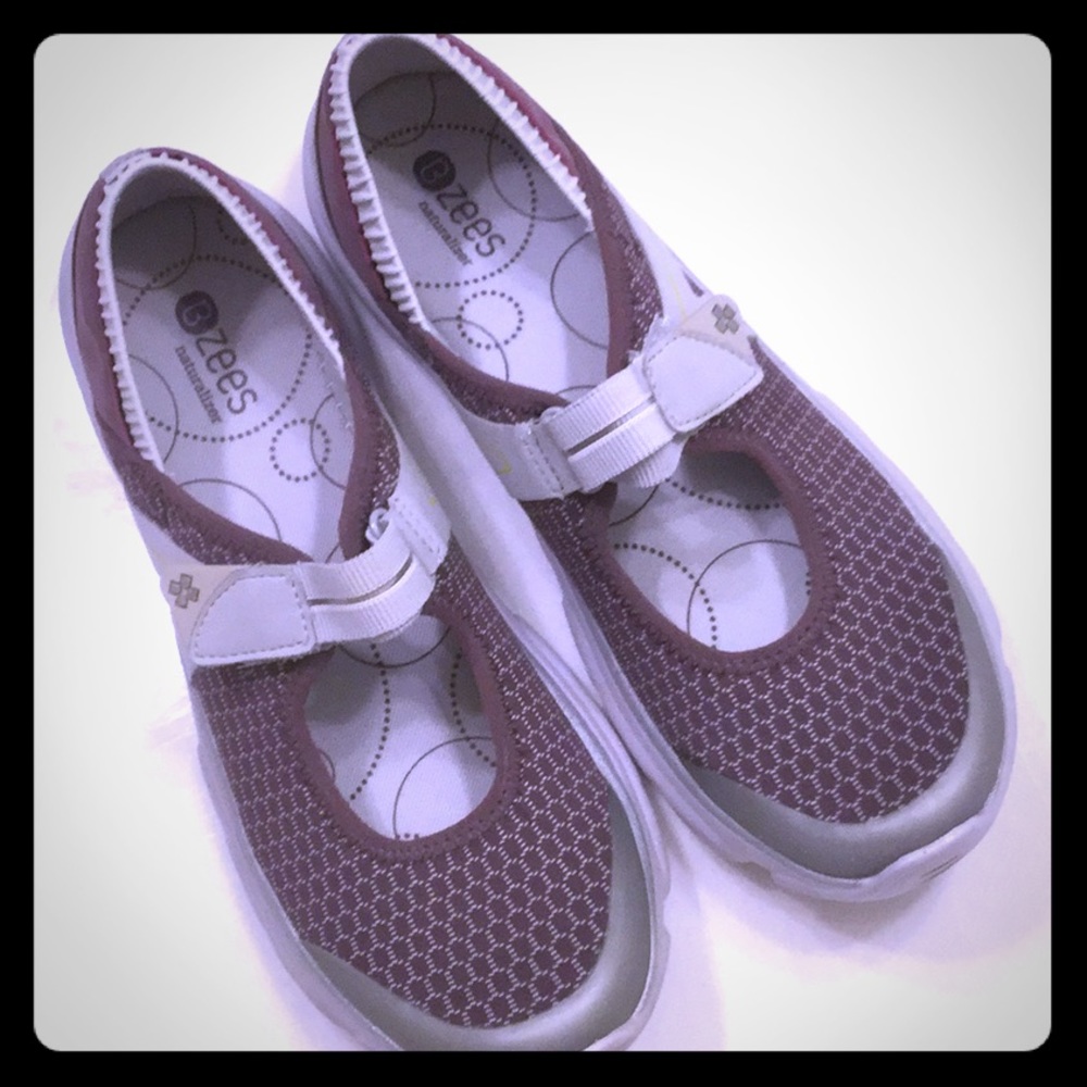 Bzees shoes